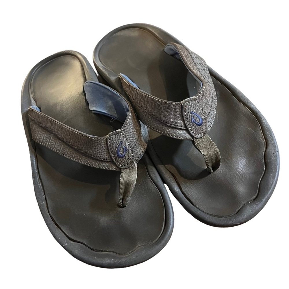 Olukai Mens Ohana Koa Sandals size 11 Gray Leather